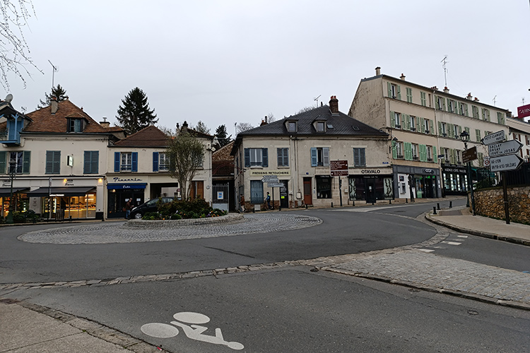 Roundabout in the town of Bievres, France