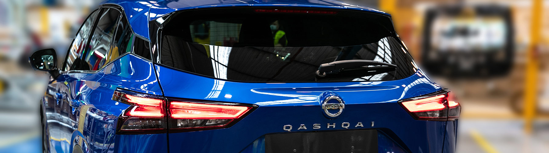 Rear view of a blue vehicle