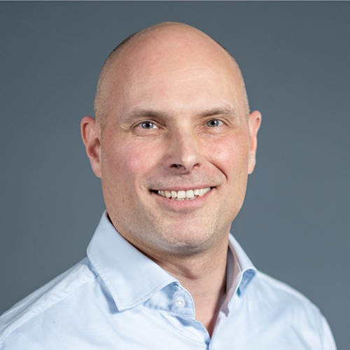 Head shot of Lutz Kuehnke, Vice President, Technology Strategy and Core, Radar, Magna Electronics